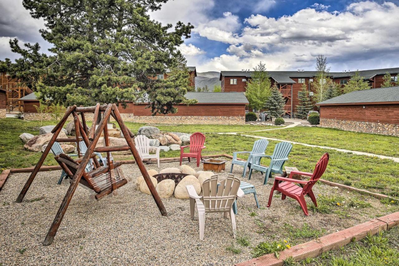 Mountain-View Condo With Deck Walk To Grand Lake Kültér fotó